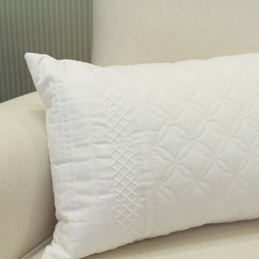 Almofada Retangular Matelassada Atenas Branco