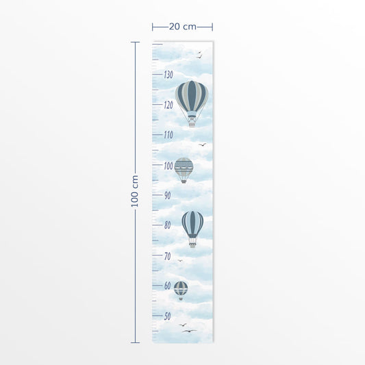 Régua de Crescimento Balão no céu Cinza