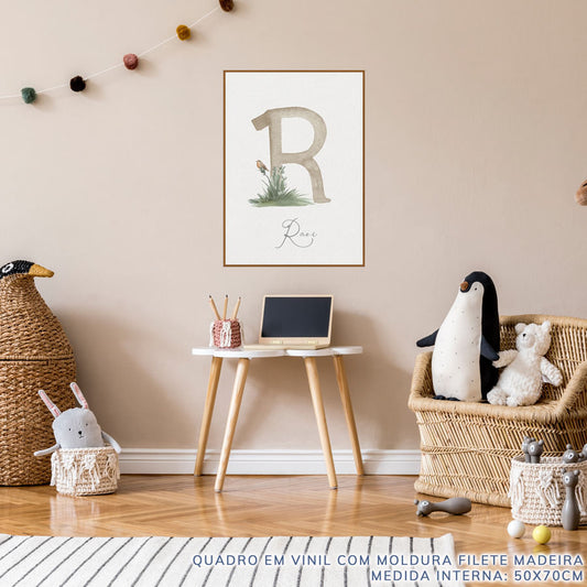 Quadro Infantil Letra Com Pássaro Na Floresta - Vertical