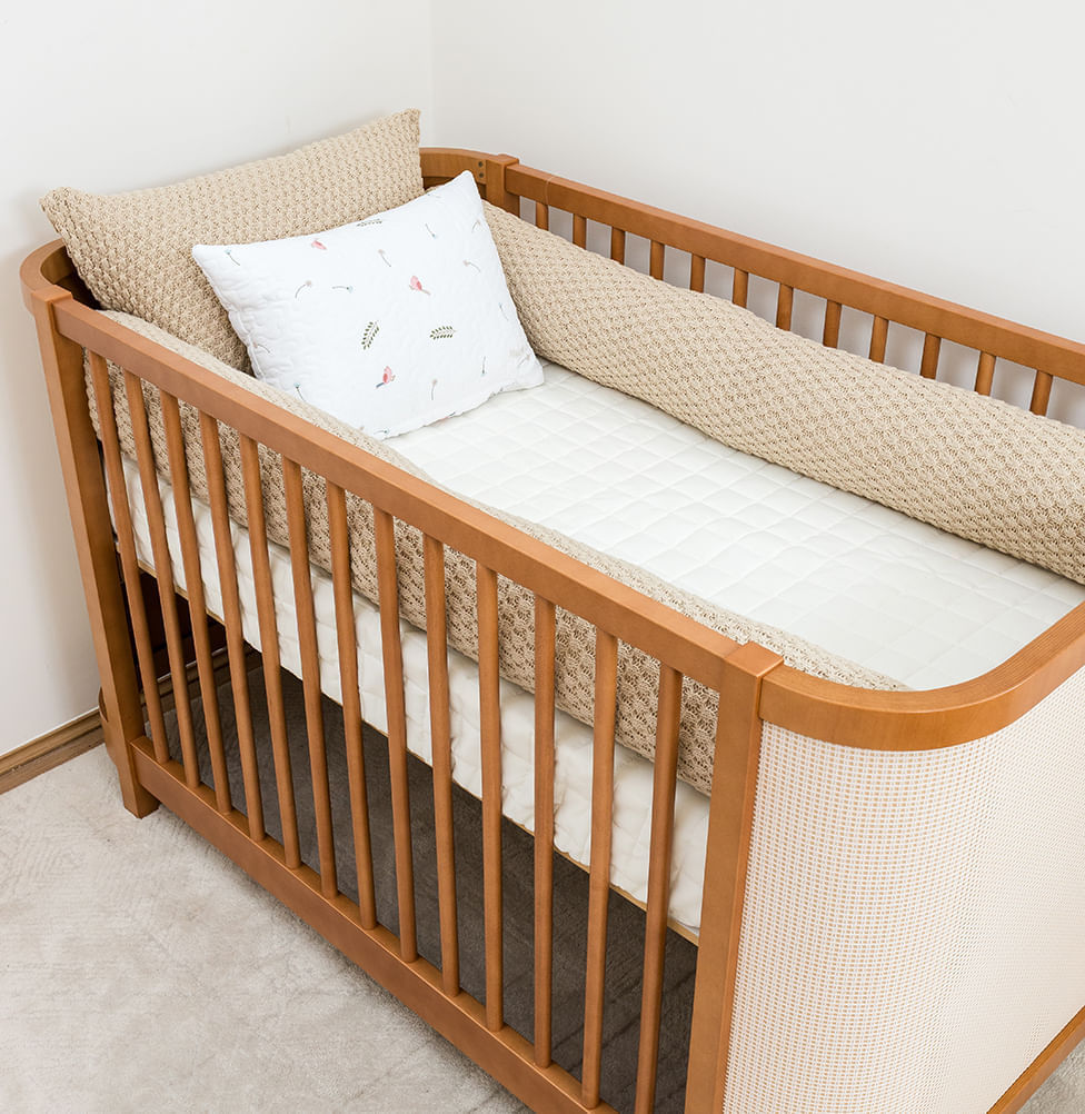 Kit Berço 5 Peças Colmeia Quadradinho com Bordado - Bege