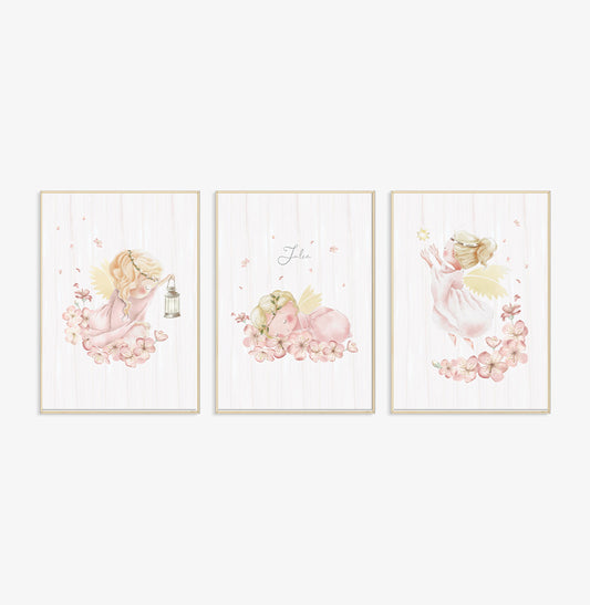 Conjunto com 3 Quadros Anjinhas com Nome Moldura Filete Pinus - Personalizada