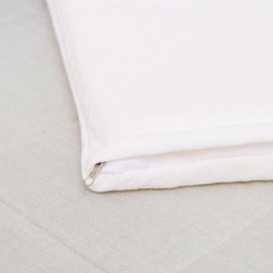 Travesseiro para Bebê Favinhos Cru