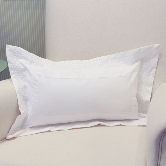 Almofada Retangular Bordado Atenas Branco
