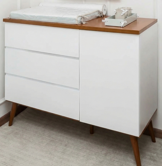 Cômoda de Bebê Viena com Porta Branco com Pé e Tampo Mel