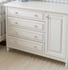 Cômoda de Bebê La Vie Branco Provençal 4 Gavetas e Porta