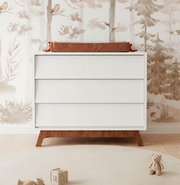 Cômoda de Bebê Raika 3 Gavetas Branco com Pé Mel