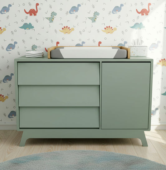Cômoda de Bebê Raika com Porta Verde Jardim