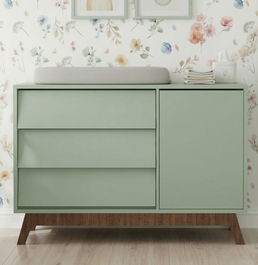 Cômoda de Bebê Raika com Porta Verde Jardim e Pé Mel
