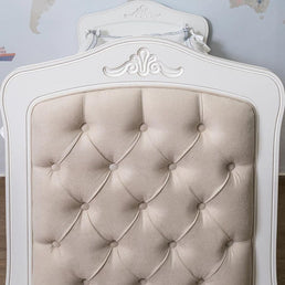 Berço Nóbile Branco Provençal com Capitonê Bege