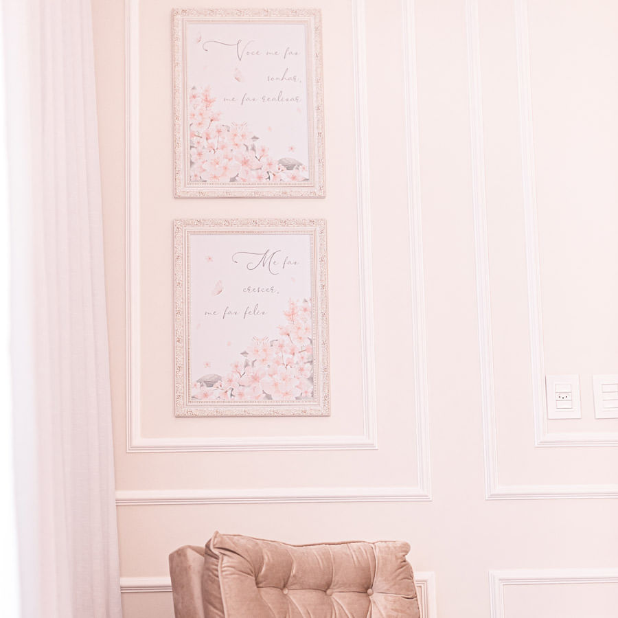 Quadro Infantil Me Faz Crescer, Me Faz Feliz Rosa