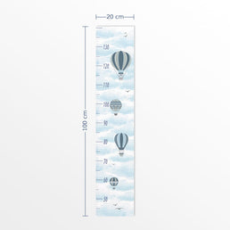 Régua de Crescimento Balão no céu Cinza