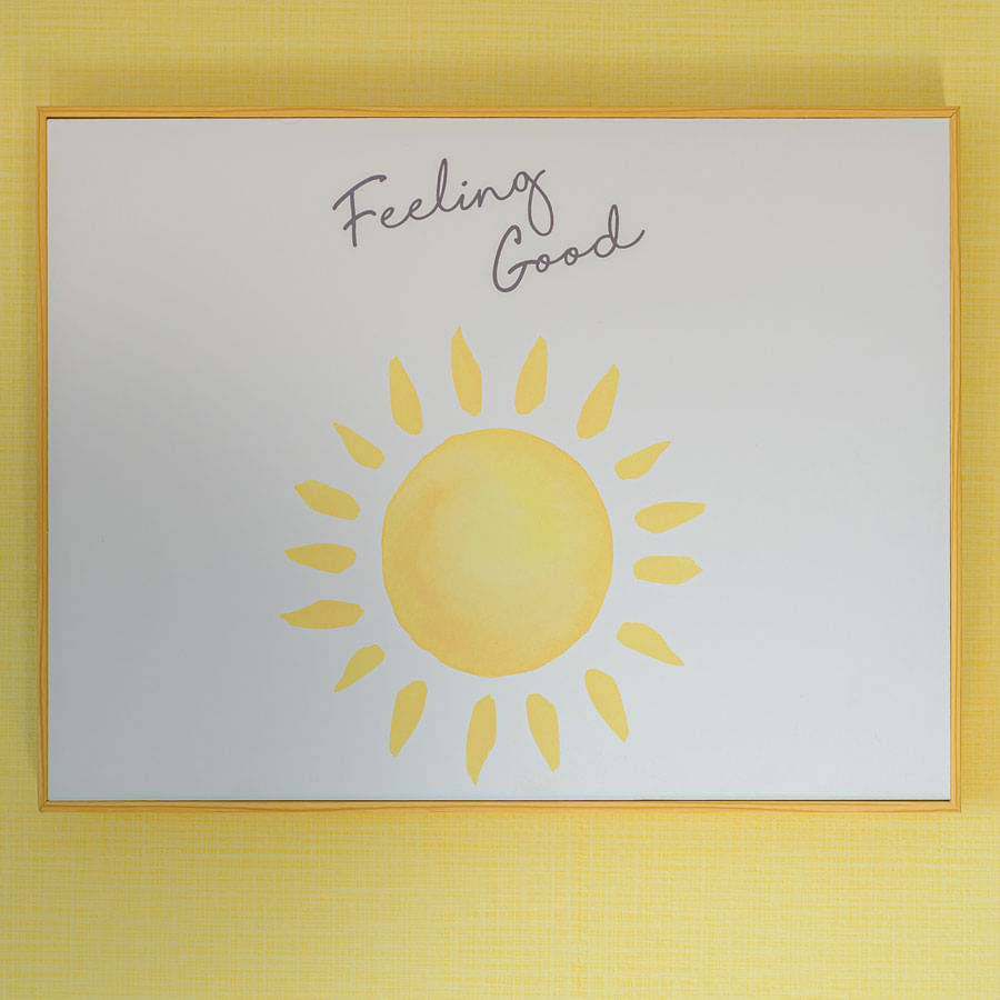 Quadro Infantil Sol Feeling Good Amarelo Horizontal