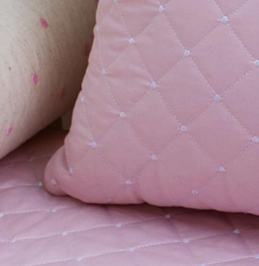 Almofada Retangular Quadradinho Linho Com Poá 45cm x 35cm - Rosa Nuvem