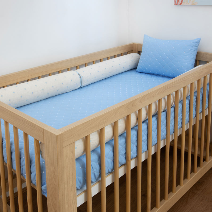 Colcha Com Elastico Para Berço Quadradinho Poá - Azul Claro