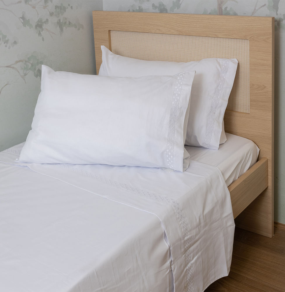 Kit Fronhas de Solteiro Acetinado 2 Peças - Branco