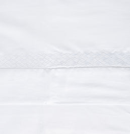 Kit Fronhas de Solteiro Acetinado 2 Peças - Branco