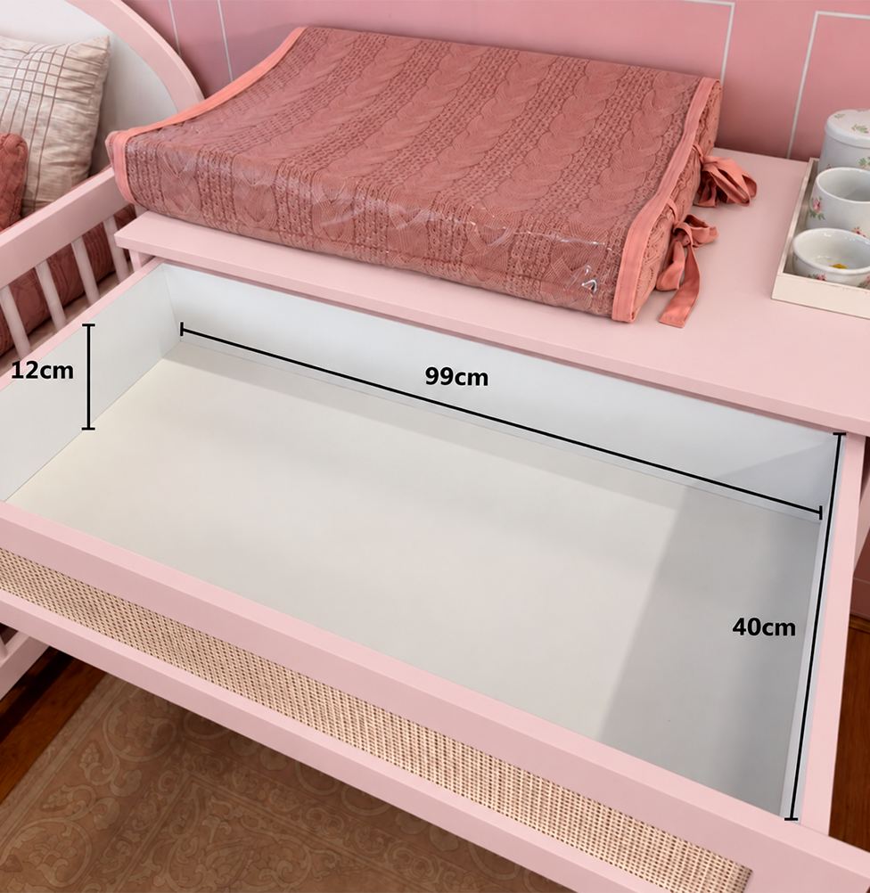Cômoda de Bebê Haus Nature com Palha e 4 Gavetas Rosa 110cm