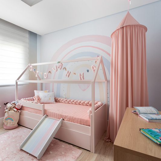 Quarto Arco Íris da Giovana @renata.Abate @dr.rodrigorosa