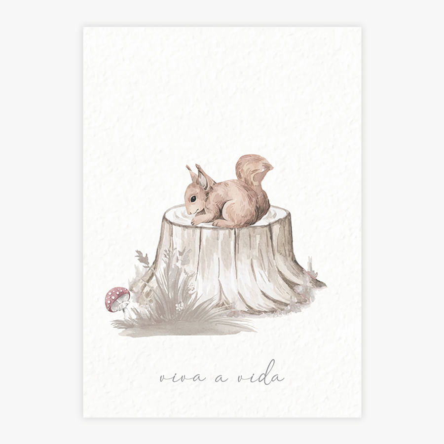 Quadro Infantil Esquilo na Floresta Bege - Vertical