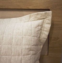 Porta Travesseiro Quadradinho - Linho