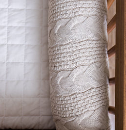 Kit 2 Rolos de Berço Tricot Dalia 1,30m - Bege Geada