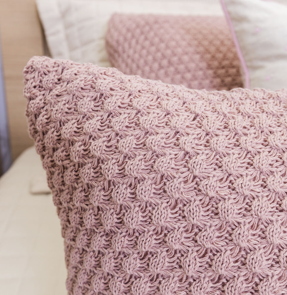 Capa de Almofada Tricot Colmeia 60cm x 40cm - Rosa
