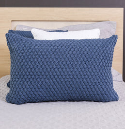 Capa de Almofada Tricot Colmeia 60cm x 40cm - Azul Jeans