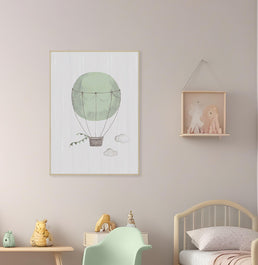 Quadro Infantil Balão Aquarela Verde - Vertical