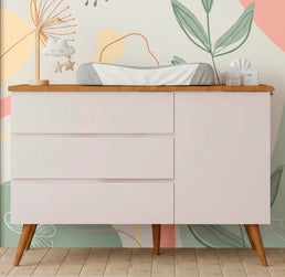 Cômoda de Bebê Viena com Porta Rosa Claro com Pé e Tampo Mel