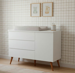 Cômoda de Bebê Viena com Porta Branco com Pé Mel