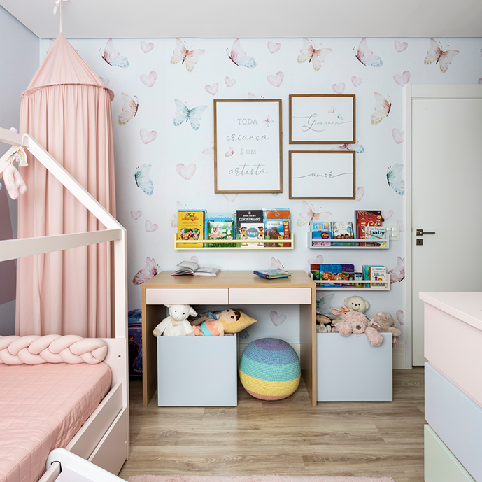 Quarto Arco Íris da Giovana @renata.Abate @dr.rodrigorosa