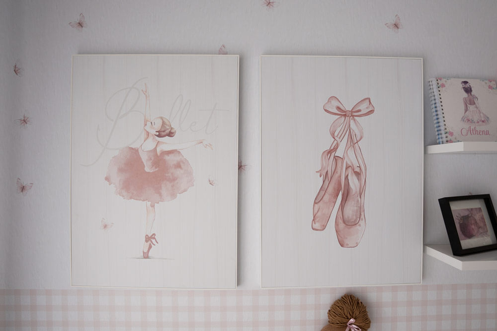 Quarto da Athena - @Jottape @EstefanyBoro