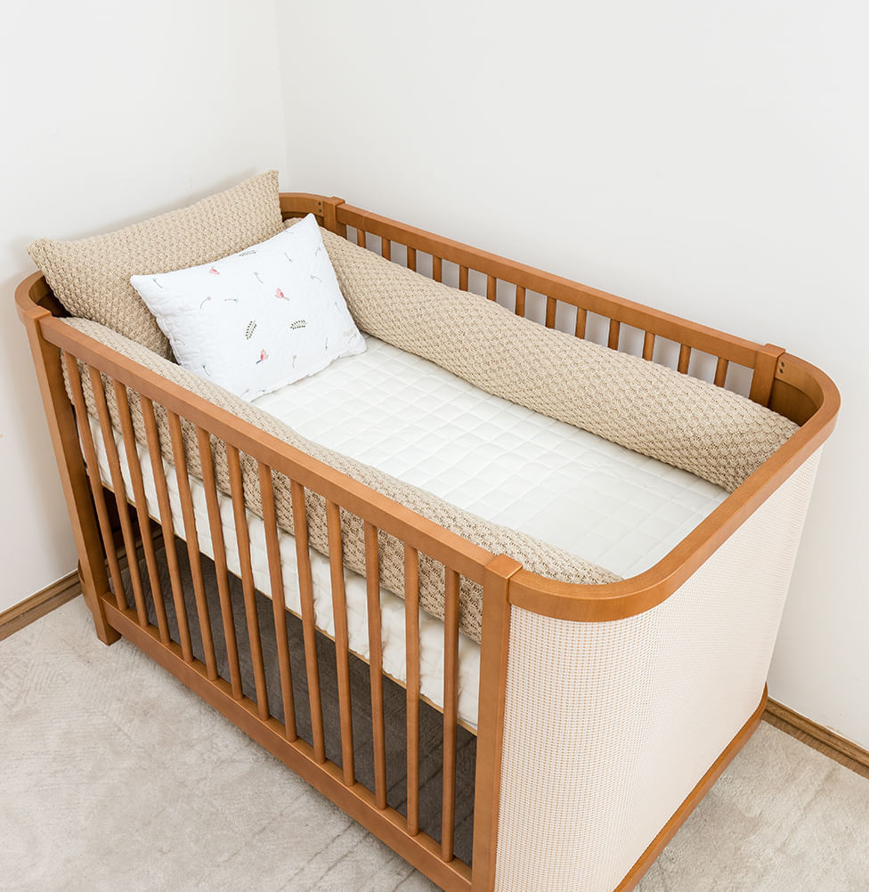 Kit Berço 5 Peças Colmeia Quadradinho com Bordado - Bege