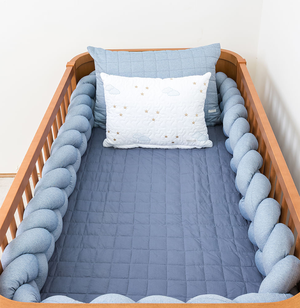 Kit Berço 5 Peças Quadradinho com Bordado Nuvem - Azul Jeans 
