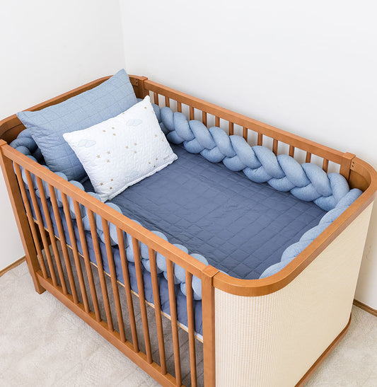 Kit Berço 5 Peças Quadradinho com Bordado Nuvem - Azul Jeans 