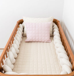 Kit Berço 5 Peças Quadradinho com Bordado Poá - Bege