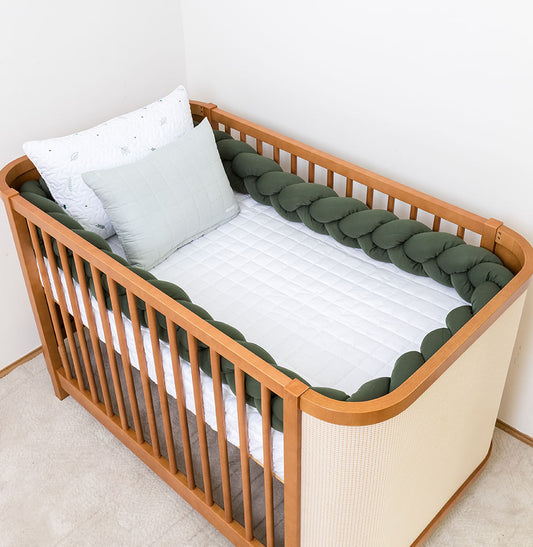 Kit Berço 5 Peças Quadradinho com Bordado Ramos - Branco e Verde