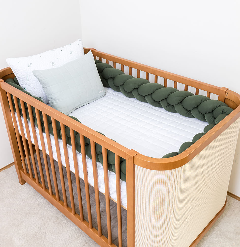 Kit Berço 5 Peças Quadradinho com Bordado Ramos - Branco e Verde