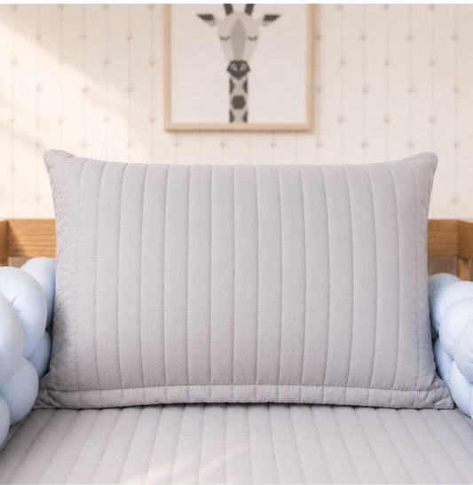 ALMOFADA RETANGULAR LISTRA CINZA 45X35