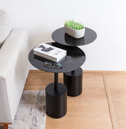 Mesa Lateral Gaia com Haste Preta - Preto