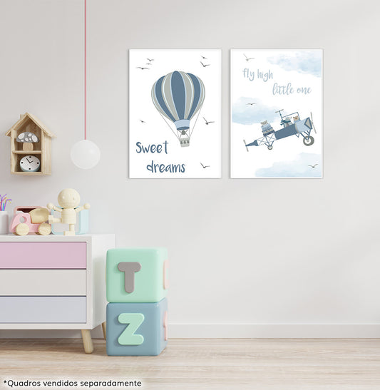Conjunto com 2 Quadros Aviador e Balões Moldura Filete Branca