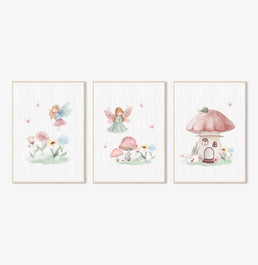 Conjunto com 3 Quadros Fada e Cogumelo Candy Moldura Filete Branca - Vertical
