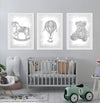 Conjunto com 3 Quadros Urso, Balão e Cavalinho Classic Cinza Moldura Filete Branca