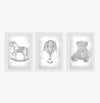 Conjunto com 3 Quadros Urso, Balão e Cavalinho Classic Cinza Moldura Filete Branca