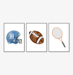 Conjunto com 3 Quadros Capacete, Bola de Futebol Americano e Raquete Moldura Filete Preta