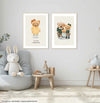 Conjunto com 2 Quadros Família Urso Menina com Nome Verde Moldura Filete Pinus - Personalizada