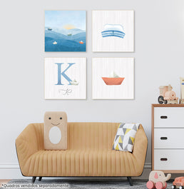 Conjunto com 4 Quadros Barquinho de Papel com Inicial Moldura Filete Pinus - Personalizada