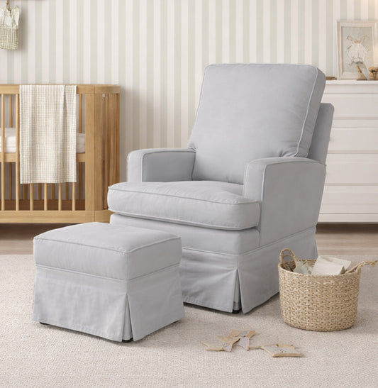 Poltrona de Amamentação Essence Lisa com Balanço e Puff - Cinza