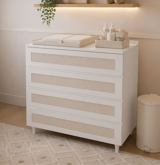 Cômoda Haus Nature com Palha e 4 Gavetas (90cm) - Branco