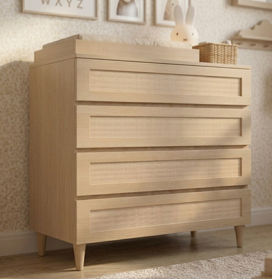 Cômoda Haus Nature com Palha e 4 Gavetas (90cm) - Carvalho